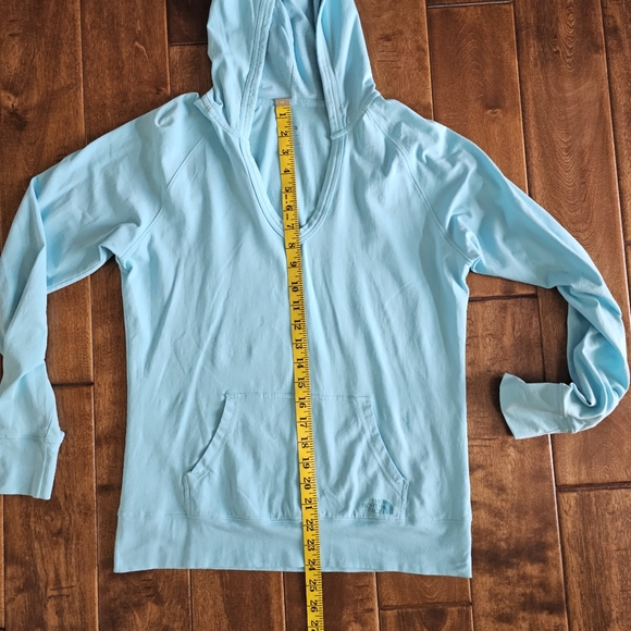 NWOT: North Face hooded pullover shirt size L - Picture 6 of 13